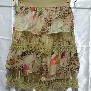 Women's V Christina M Skirt